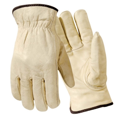 BATTING GLOVES